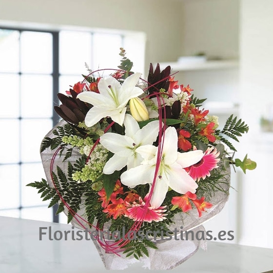 Ramo de flores colorido