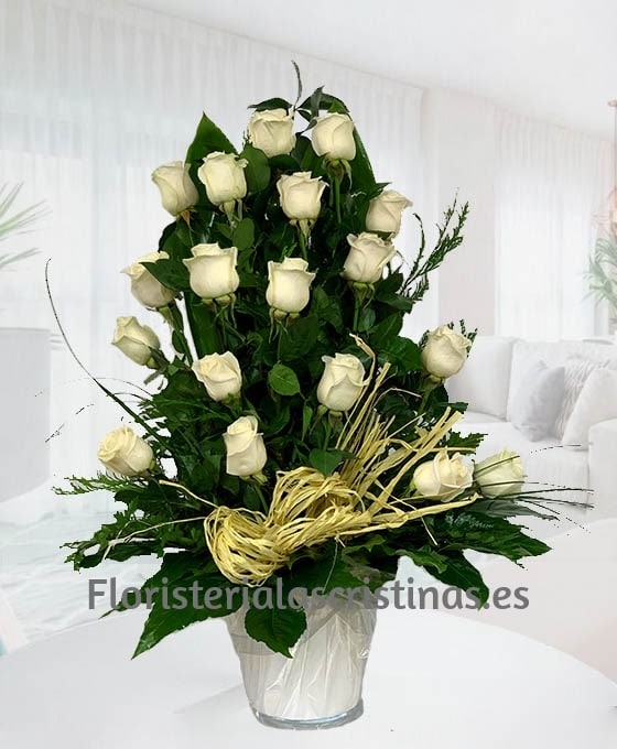 Envio de Centro de 18 Rosas Blancas